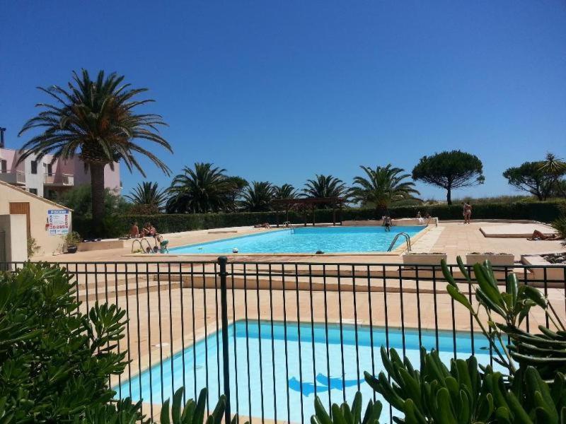 Rez De Jardin + Terrasse Piscine Et Acces Direct Plage Lägenhet Saint-Cyprien  Exteriör bild